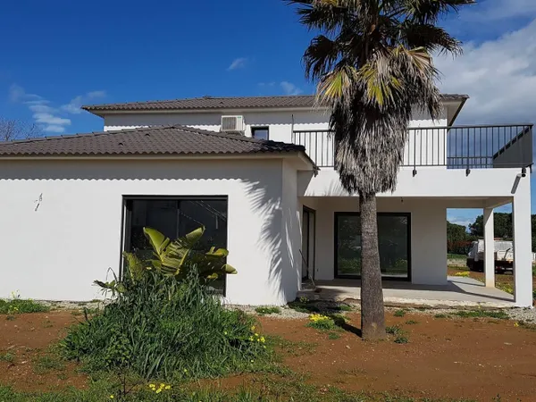 Villa 4 pièces 117 m²