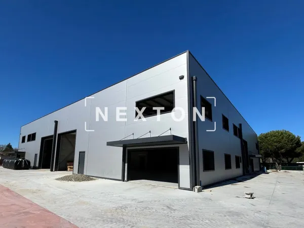 Local artisanal 172 m²