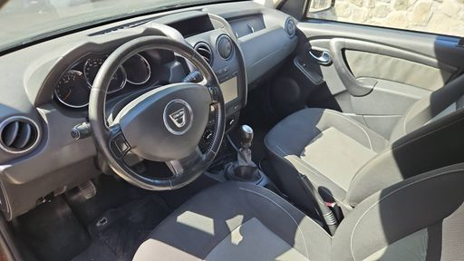 Dacia Duster 1.5 Blue dCi 115 - Black Touch – 2017 – 109198 km – Diesel – Boîte Manuelle — photo 21