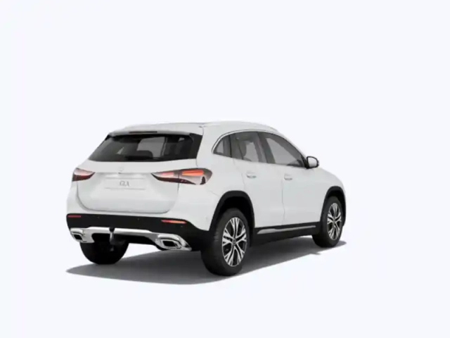 Mercedes Gla pack progressive line — photo 23