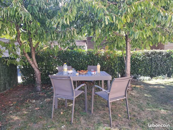 Duplex avec jardin type maison 82 m² - 3 chambres - Jardin env 100 m² au calme dans une impasse