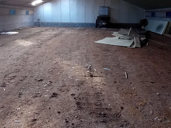 Hangar 600m2
