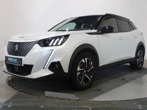 Peugeot 2008 e- 136ch gt pack