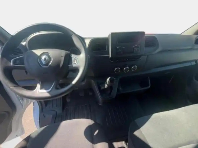 Renault Master fg f3500 l2h2 2.3 blue dci 135ch confort euro6 — photo 12