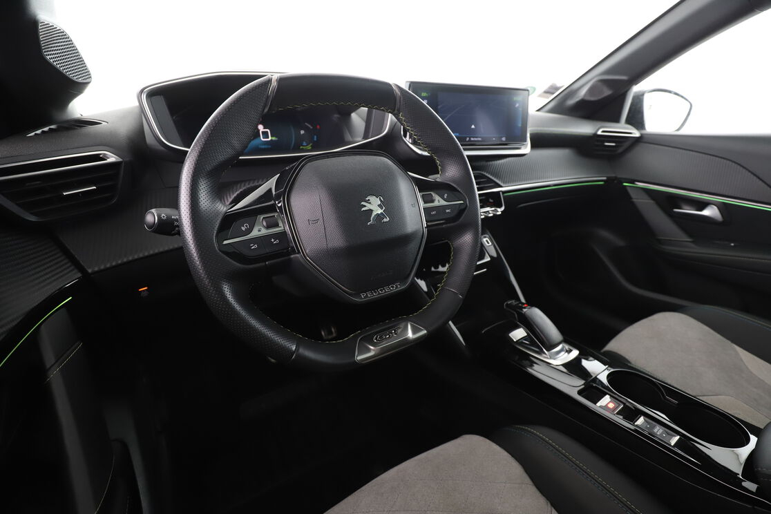 Peugeot 208 Electrique 50 kWh GT — photo 10