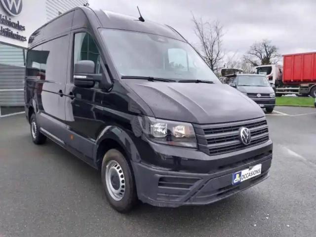 Volkswagen Crafter fg 35 l3h3 2.0 tdi 140ch business traction bva8 — photo 11