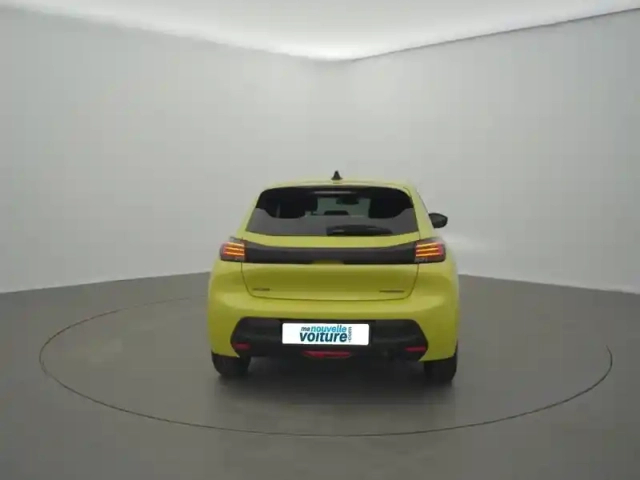 Peugeot 208 hybrid 100 e-dcs6 — photo 32