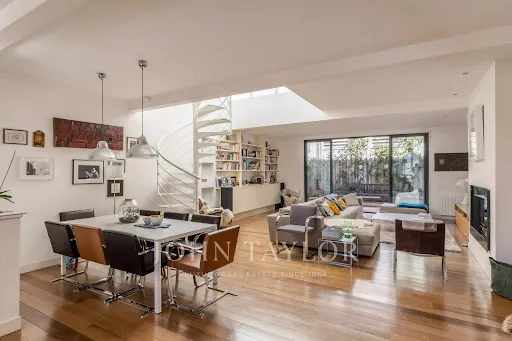Maison 5 pièces 195 m²