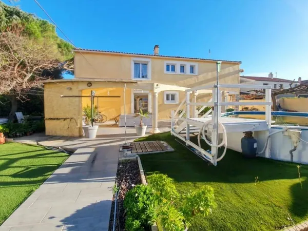 Villa 6 pièces 173 m²