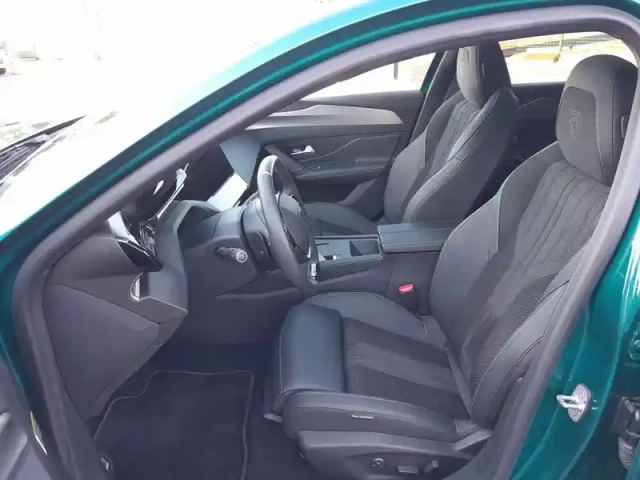 Peugeot 308 electrique 55 kwh 156ch — photo 7
