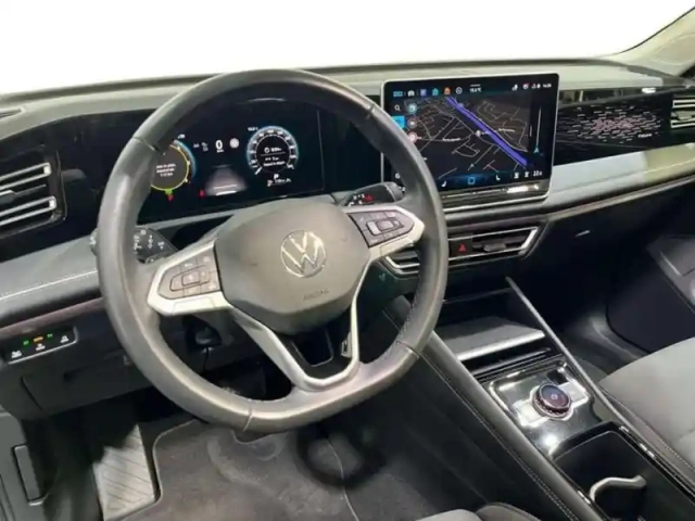Volkswagen Tiguan 2.0 tdi 150ch dsg7 elegance — photo 9