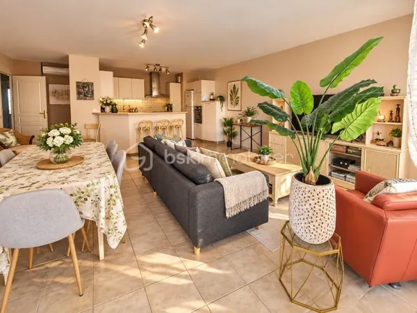 Très bel appartement de 95 M2