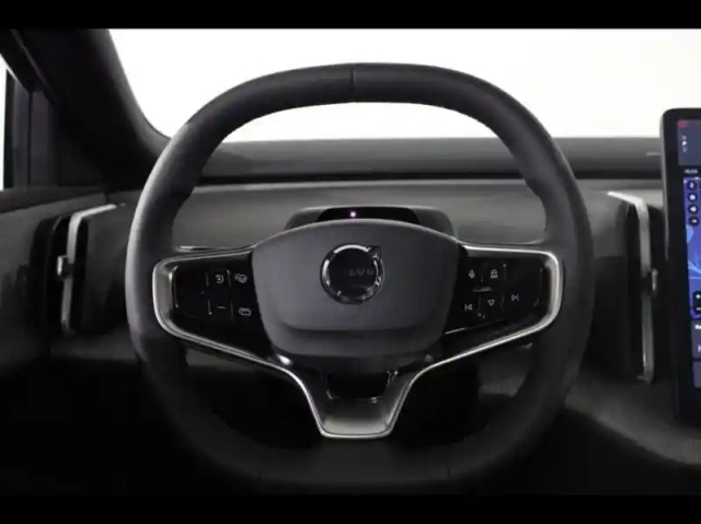 Volvo Ex30 cross country twin performance 428ch ultra — photo 12
