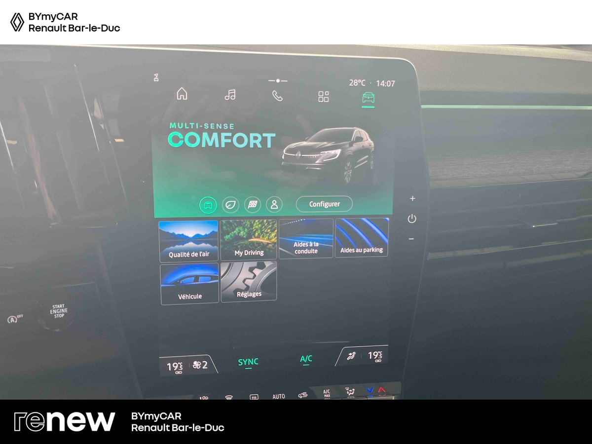 Renault Austral mild hybrid 160 auto — photo 20