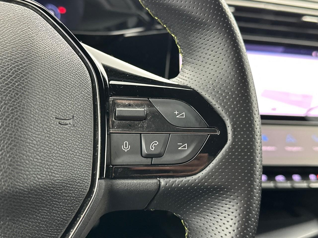 Peugeot 308 phev 180 e-eat8 gt — photo 19