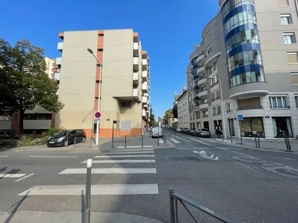 Fonds de commerce 82 m²