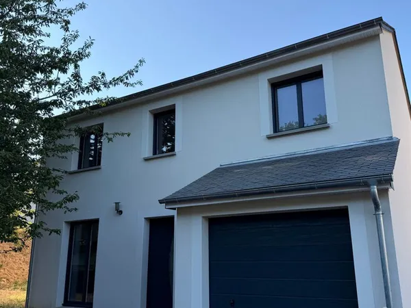 Maison récente 124 m² avec 5 chambres - Saint-Cyr-sur-Loire