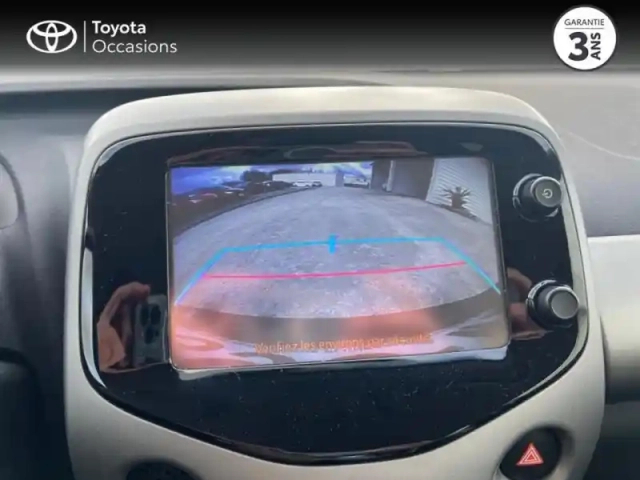Toyota Aygo 1.0 vvt-i 69ch x-play 5p — photo 12