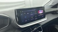 Peugeot 208 e-208 136ch 50 kWh Allure — photo 13