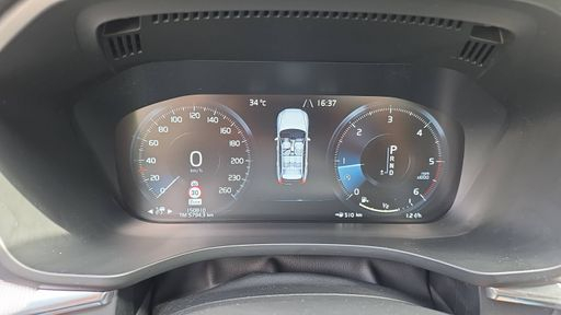 Volvo XC60 2.0 D4 190 Geartronic8 - R-Design – 2018 – 152000 km – Diesel – Boîte Automatique — photo 36