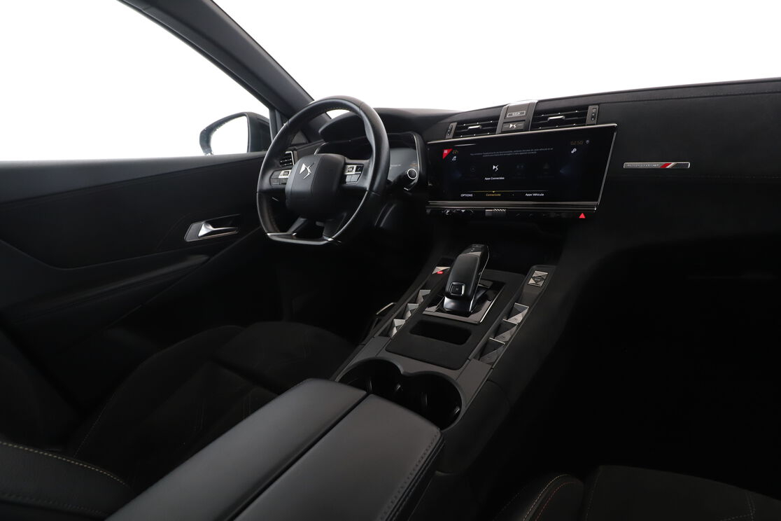 DS Automobiles DS7 Crossback 1.6 PureTech Performance Line + Automatique — photo 12