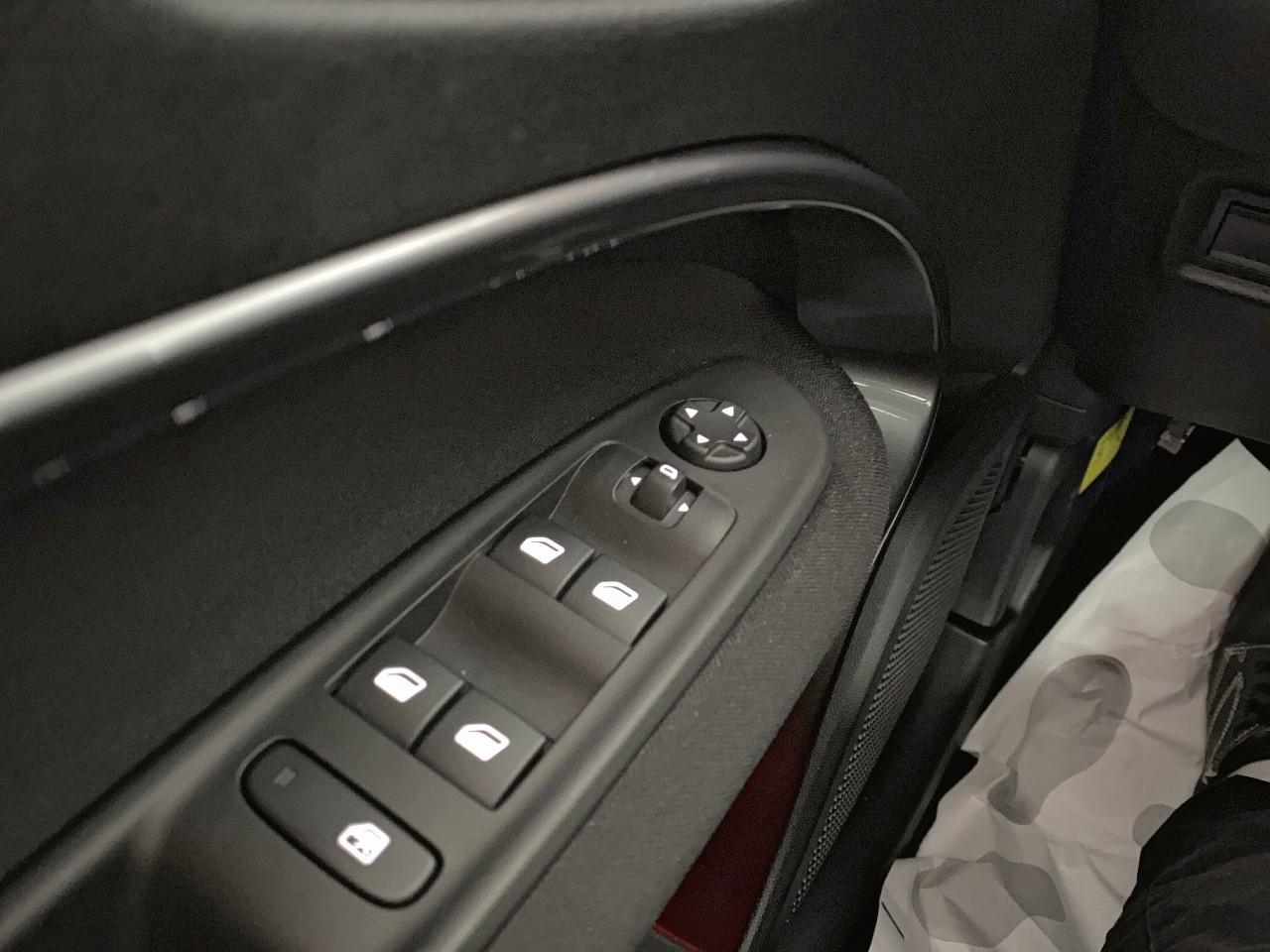 Fiat 600 t-gen 3 1.2 hybrid 145ch edct6 pop — photo 20