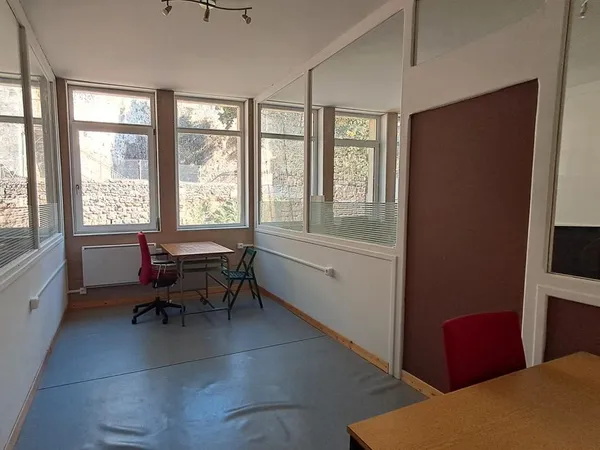 Location bureau à la MAGMA