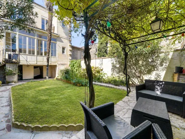 Maison 8 pièces 200 m²