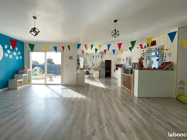 Maison 5 pièces 150 m²