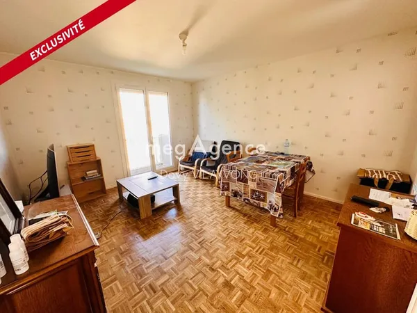 APPARTEMENT 2 CHAMBRES + CAVE