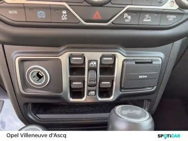 Jeep Wrangler unlimited 2.0 t 380ch 4xe overland command-trac my23 — photo 15