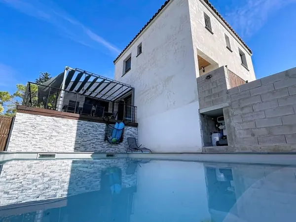 Maison 7 pièces 191 m²