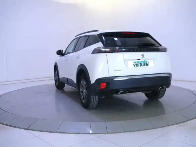 Peugeot 2008 puretech 130 s&amp;s eat8 — photo 7