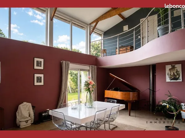 Propriété 10 pièces 243 m²