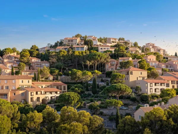 Saint-Cyr-sur-Mer La Madrague T3 vue mer 475700 €