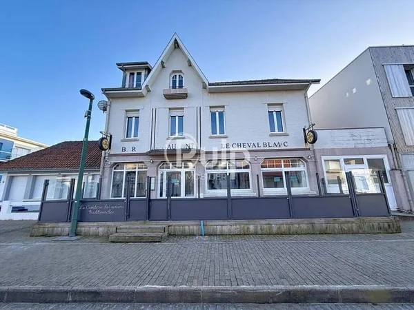 Commerce 123 m²