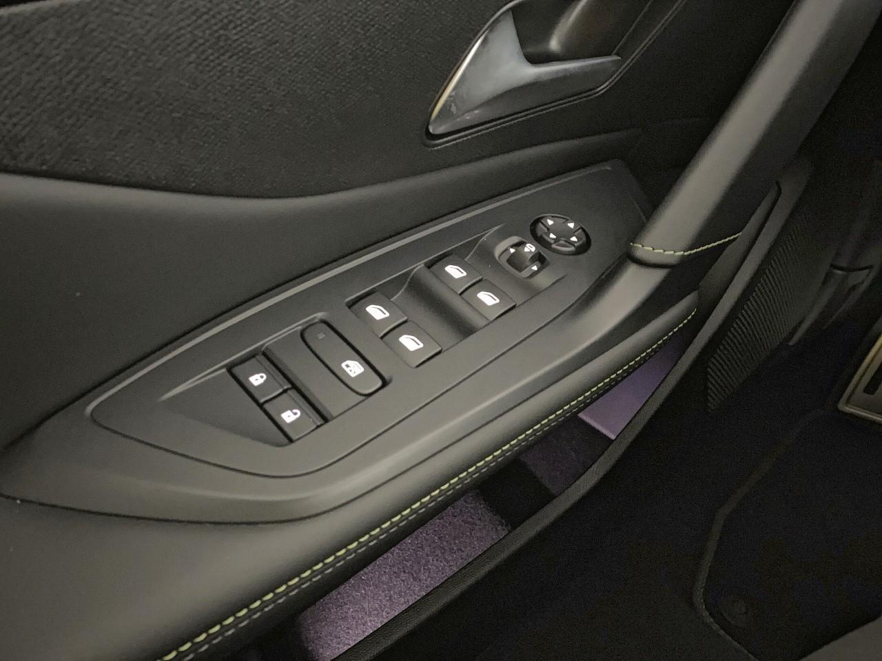 Peugeot 408 electrique 58 kwh 210 ch gt — photo 20
