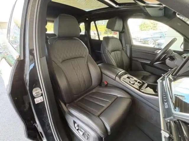 Bmw X5 xdrive50e 489ch m sport — photo 9