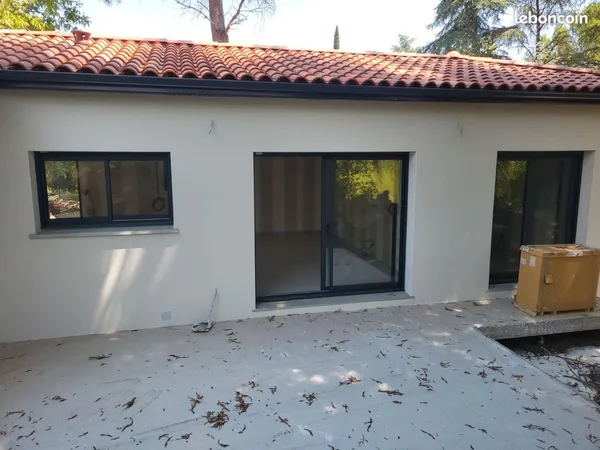 Propriété 4 pièces 90 m²