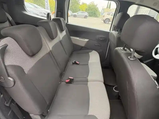 Dacia Lodgy 7 places silver line dci 110 e6 — photo 9