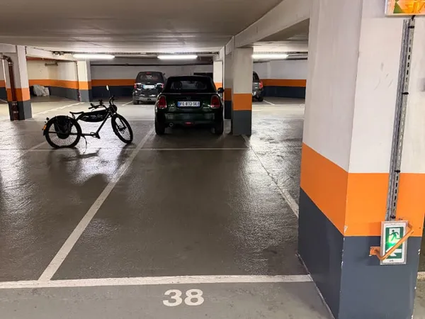 Rue de Passy / Passy Plaza - Parking à Vendre