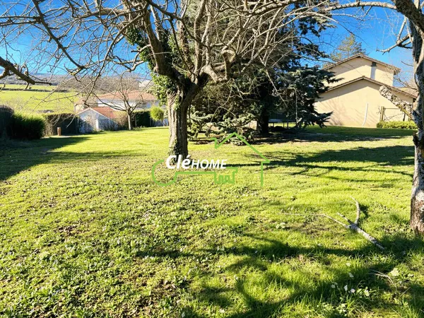 Terrain constructible à Alix - Vue dégagée - À découvri