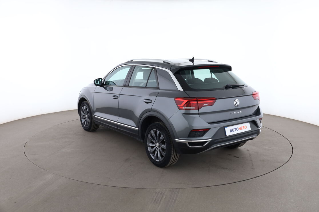 Volkswagen T-Roc 2.0 TDI Carat DSG7 — photo 3