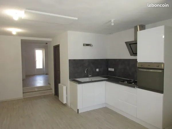 Lot de 2 Maisons de ville rénovées avec jardin