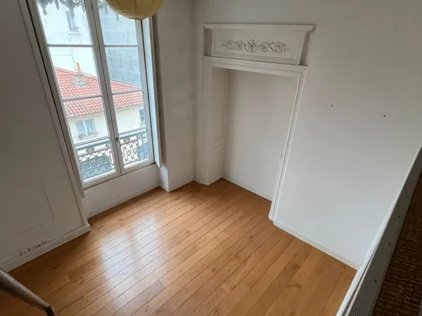 Appartement T1 bis 2e étage Lyon 2 Ainay avec mezzanine 8m² + cave