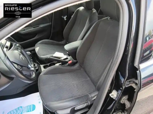 Opel Corsa 1.2 turbo 100 ch bvm6 — photo 31