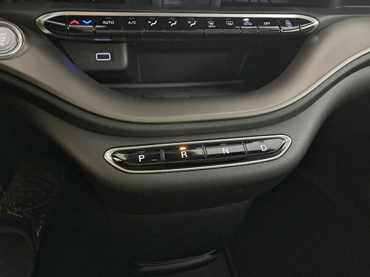 Fiat 500 e 118 ch giorgio armani collector's edition — photo 17