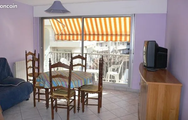 Biarritz Centre beau T2 proximité plage + parking