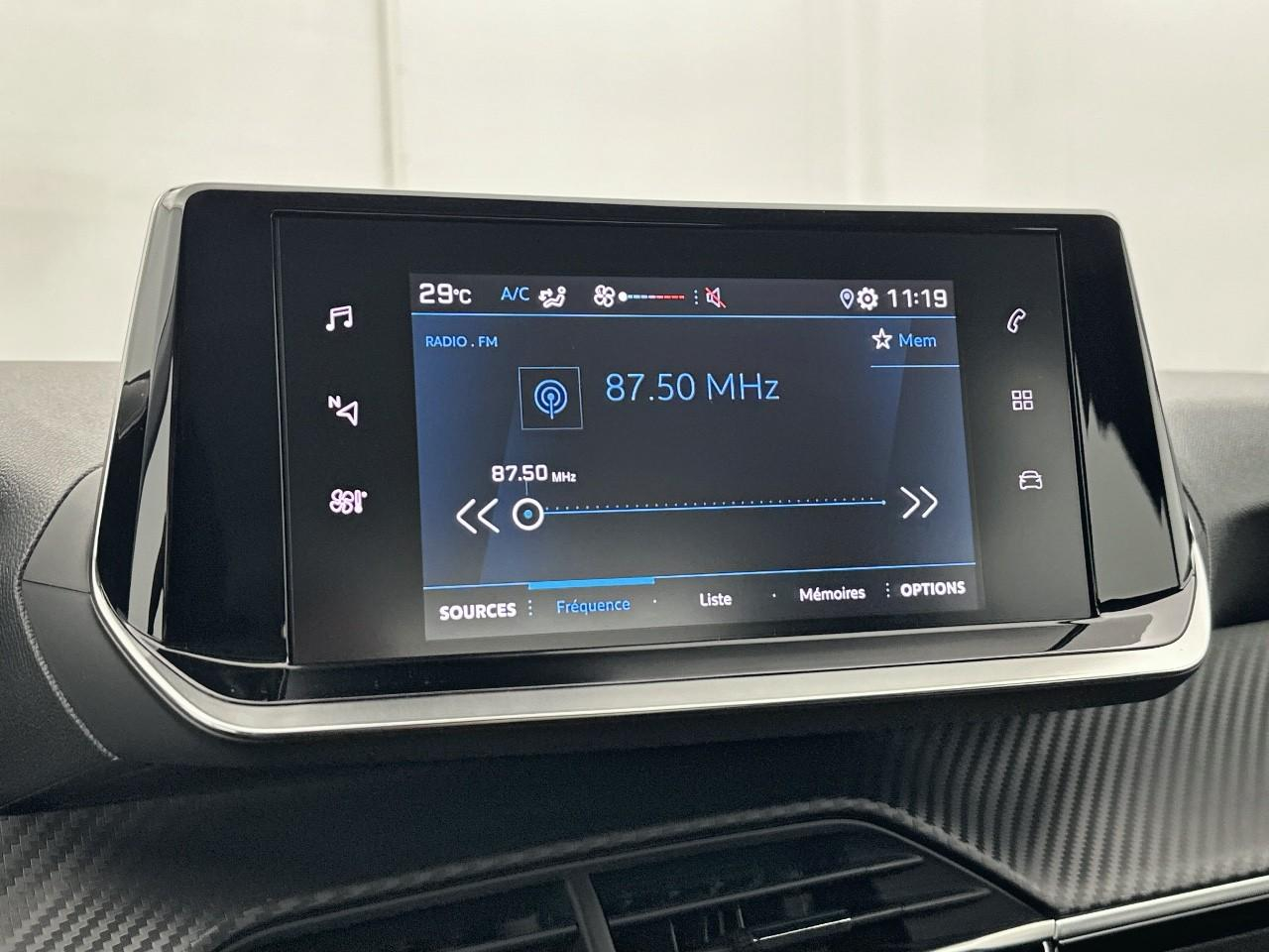 Peugeot 208 puretech 75 s&s bvm5 active — photo 22