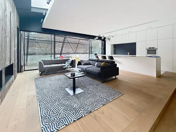 VIEUX-LILLE IMMEUBLE D'EXCEPTION LOFT, LOCAUX & STATIONN
